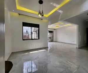 4bdrm Bungalow in Kitende Entebbe Road, Central Division for rent