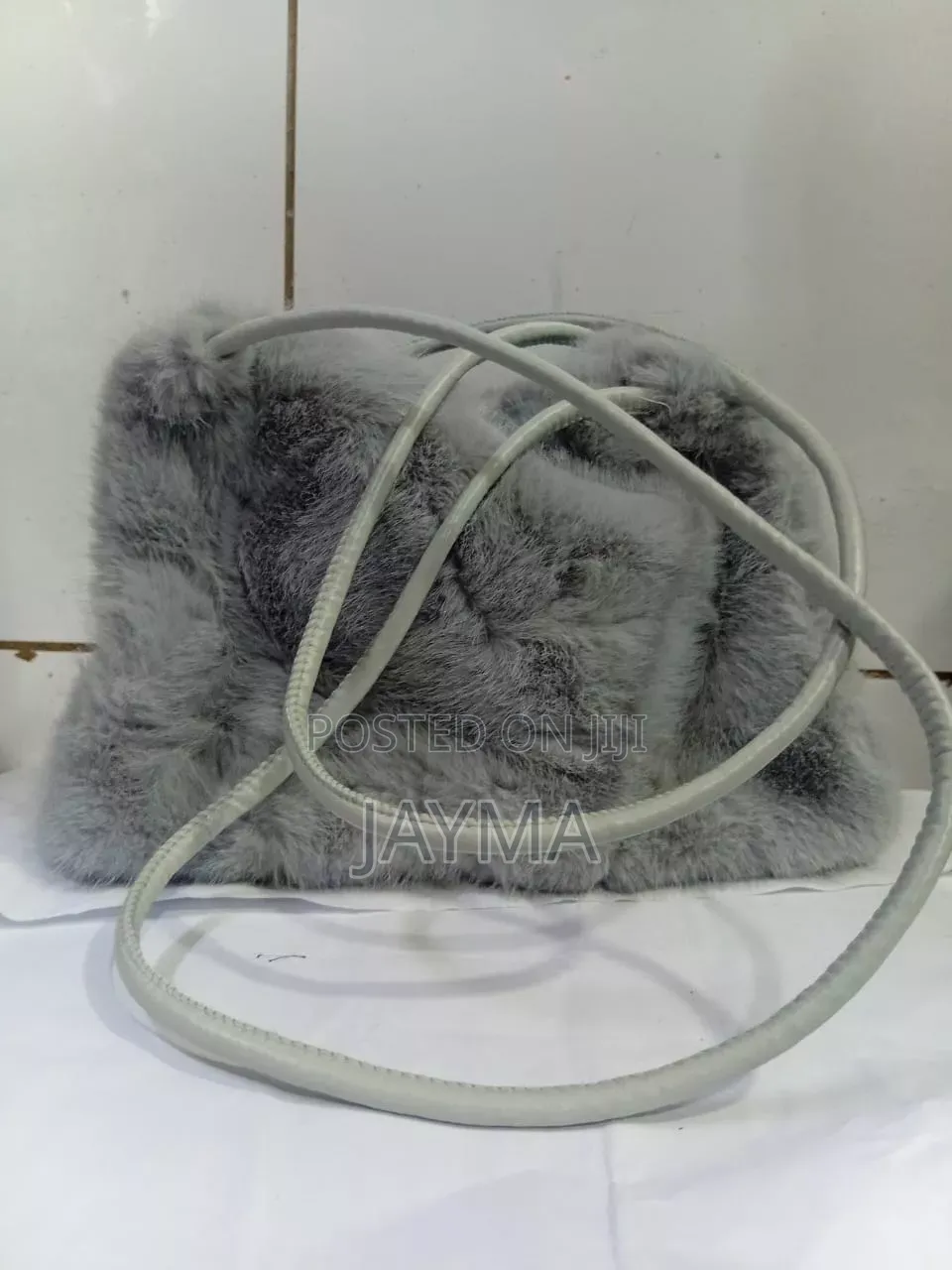 Feathery Feel Bag Soft and With Good Space