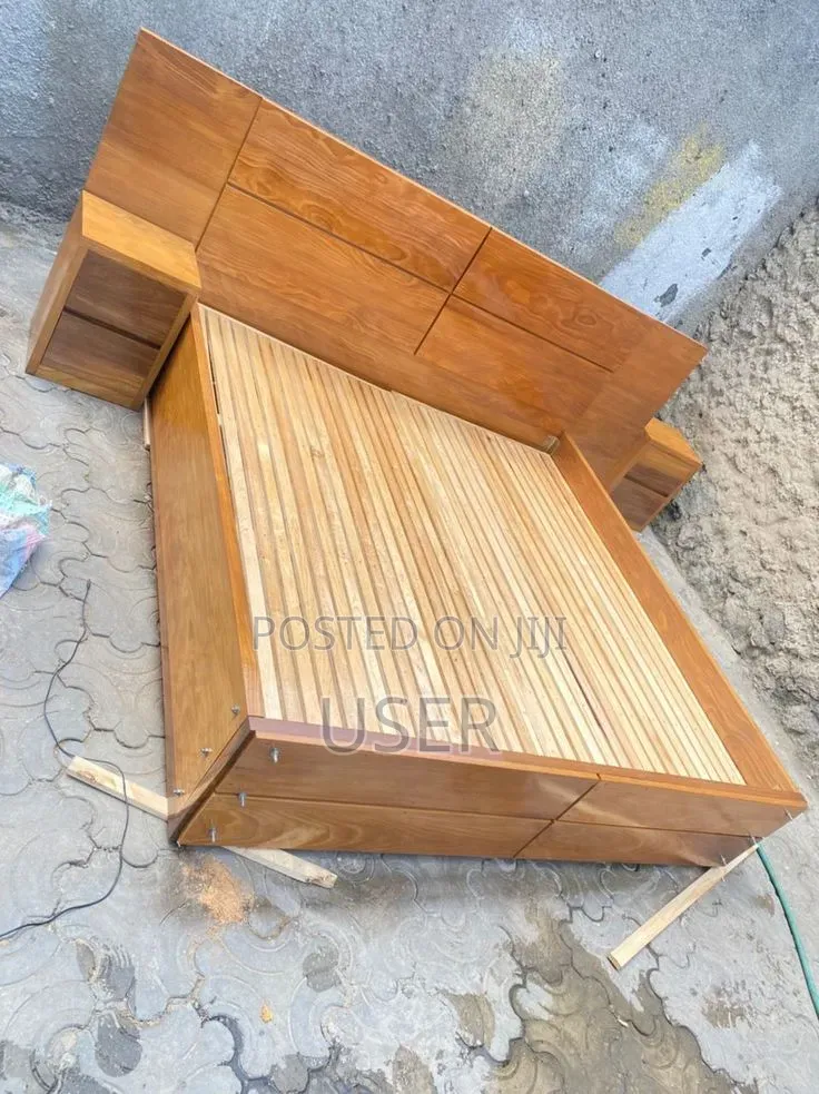 Modern Bed 5 X6 Ft With Bedside Drawers Call Us On