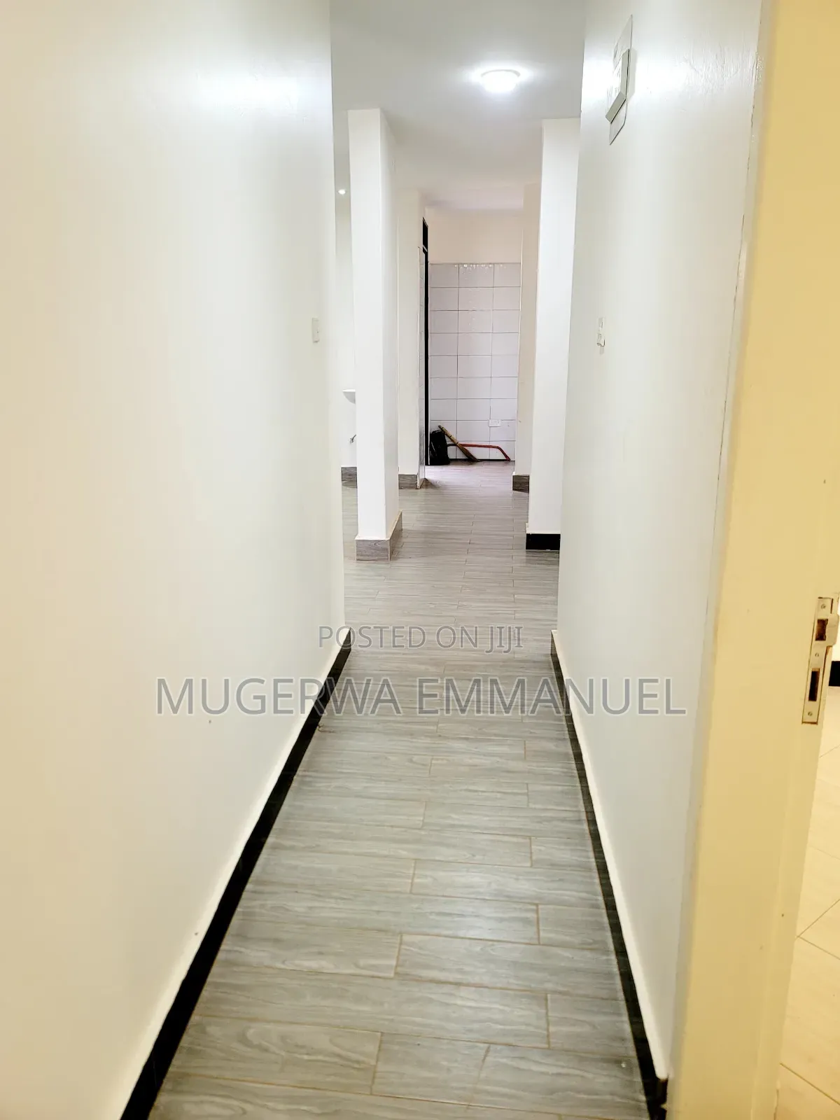 5bdrm Block of Flats in Royal Estate, Katabi for sale