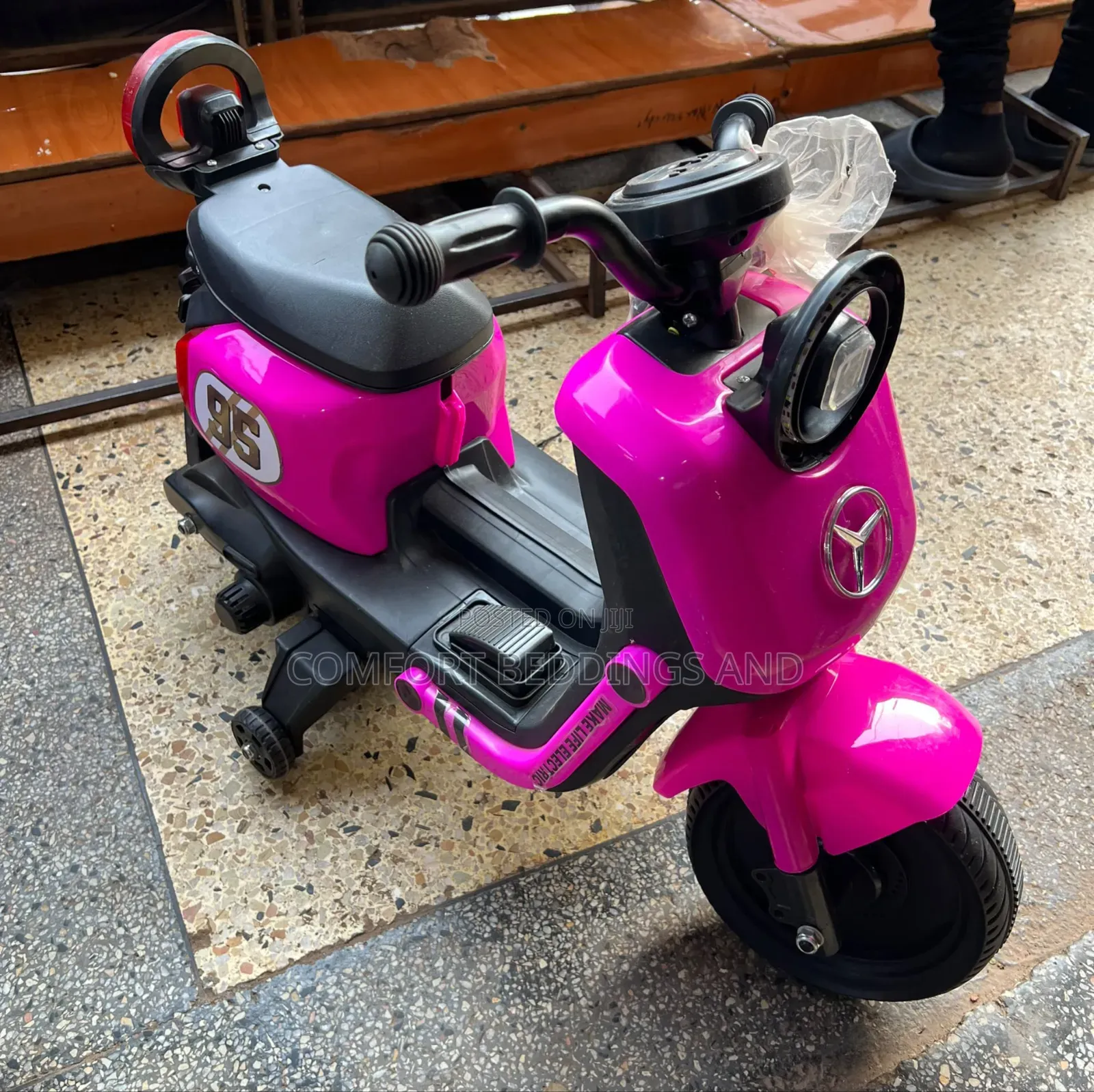 Rechargeable Kids Motorcycle With Side Wheels Pink 1 to 4 Years
