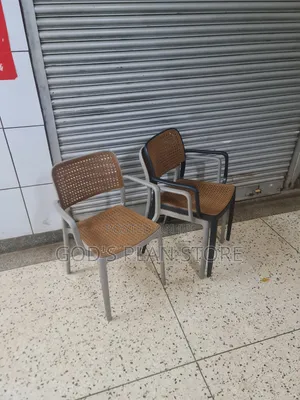 Island Monoblock Plastic Chairs Plastic Chairs