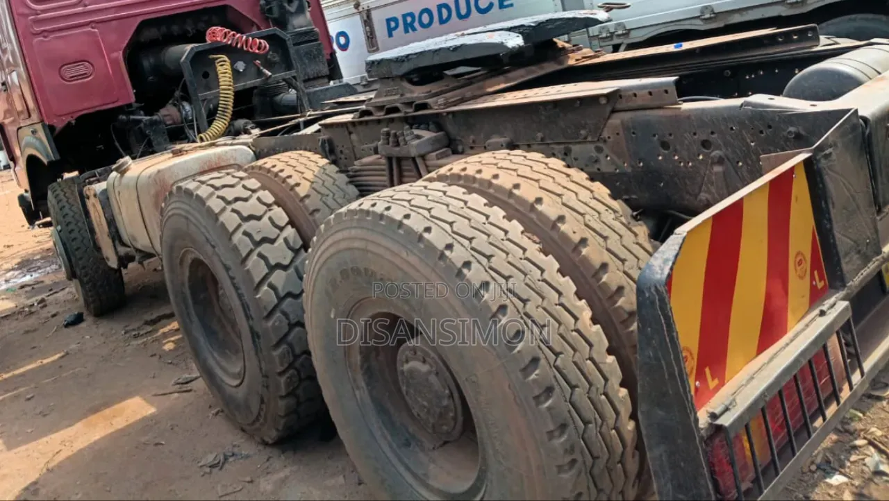 Howo Sinotruck Semi Trailer on Sale