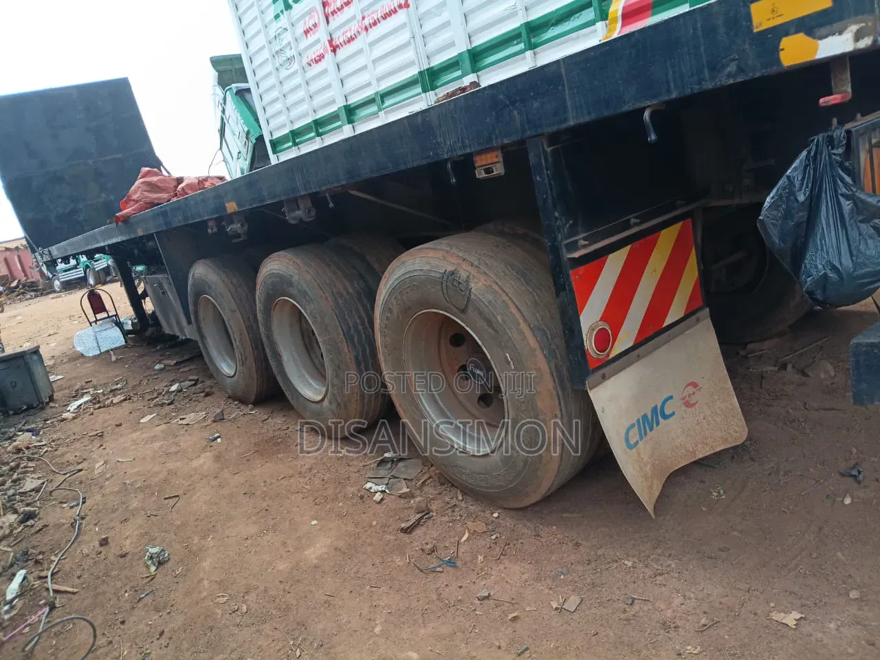 Howo Sinotruck Semi Trailer on Sale