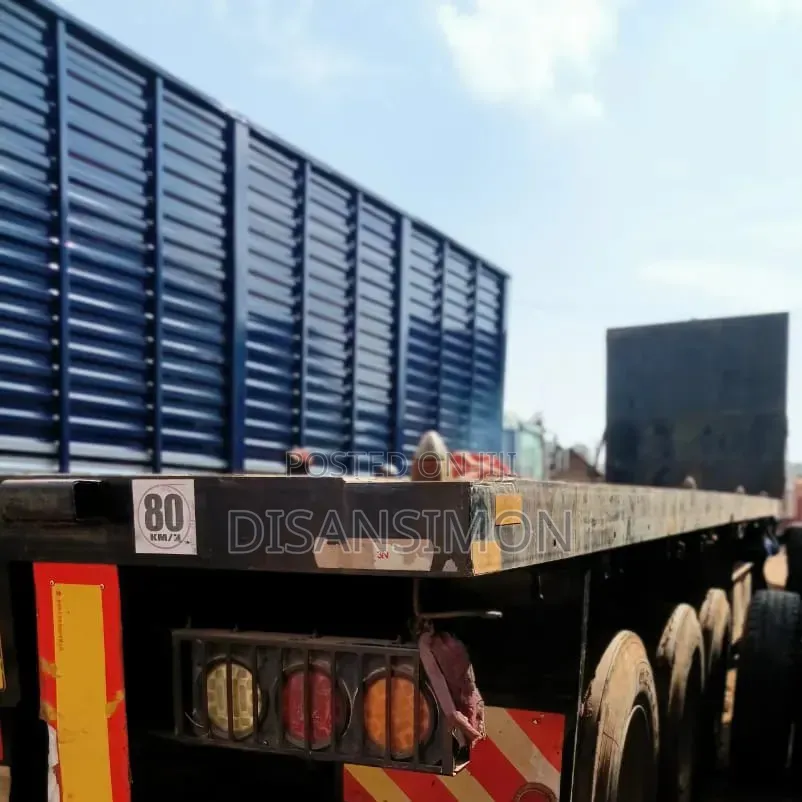 Howo Sinotruck Semi Trailer on Sale