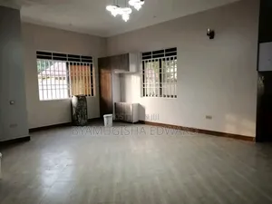 3bdrm House in Standalone Kisaasi, Central Division for rent