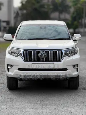 Toyota Land Cruiser Prado 2.8 2018 White