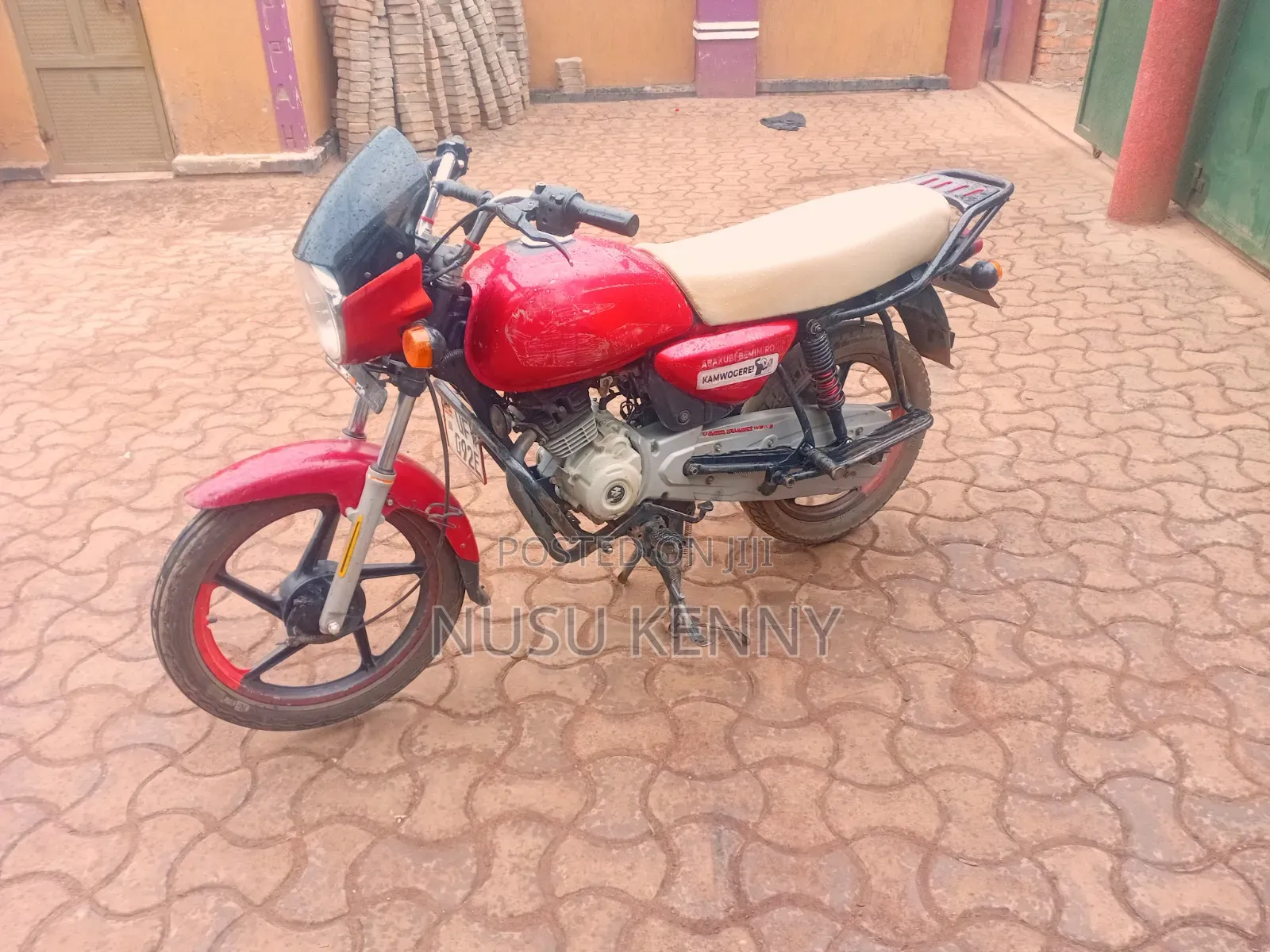 Bajaj CT 125X 2024 Red