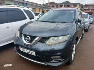 Nissan X-Trail 2015 Blue