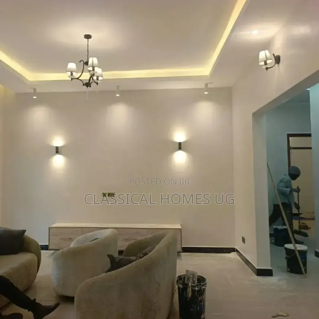3bdrm Bungalow in Muyenga, Central Division for rent