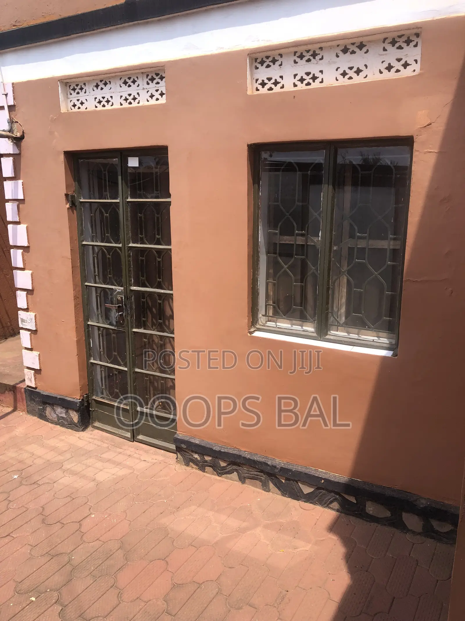Furnished 7bdrm House in Bukasa, Makindye for rent