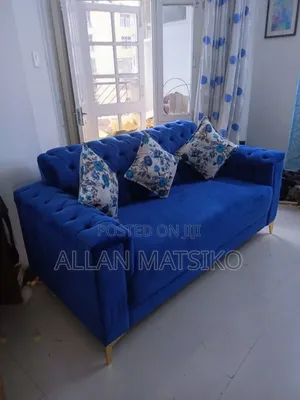 Modern 2seater Sofa