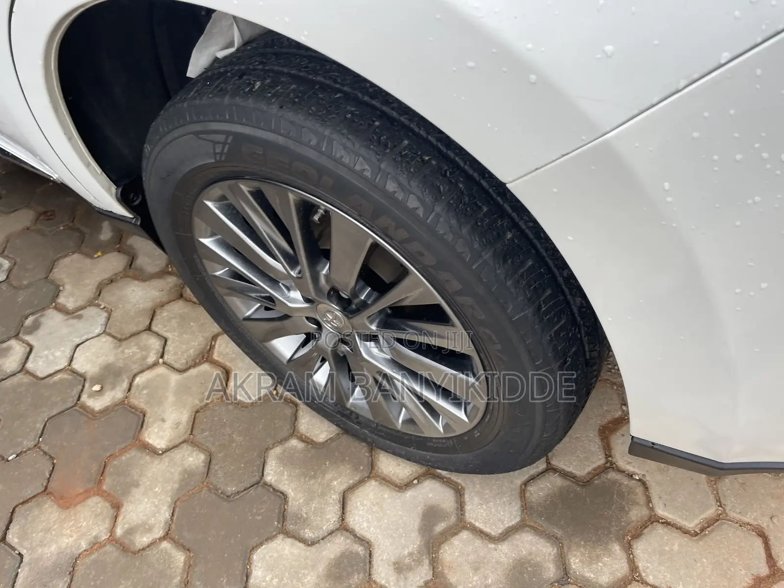 Toyota Harrier 2016 White