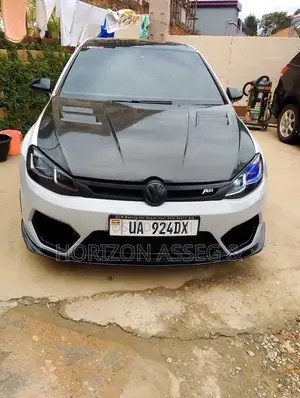 Volkswagen Golf GTI 2017 White