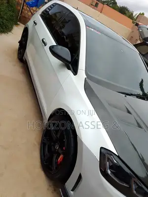 Volkswagen Golf GTI 2017 White