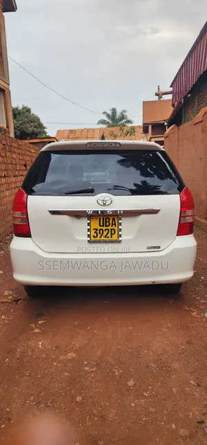 Toyota Wish 2004 White
