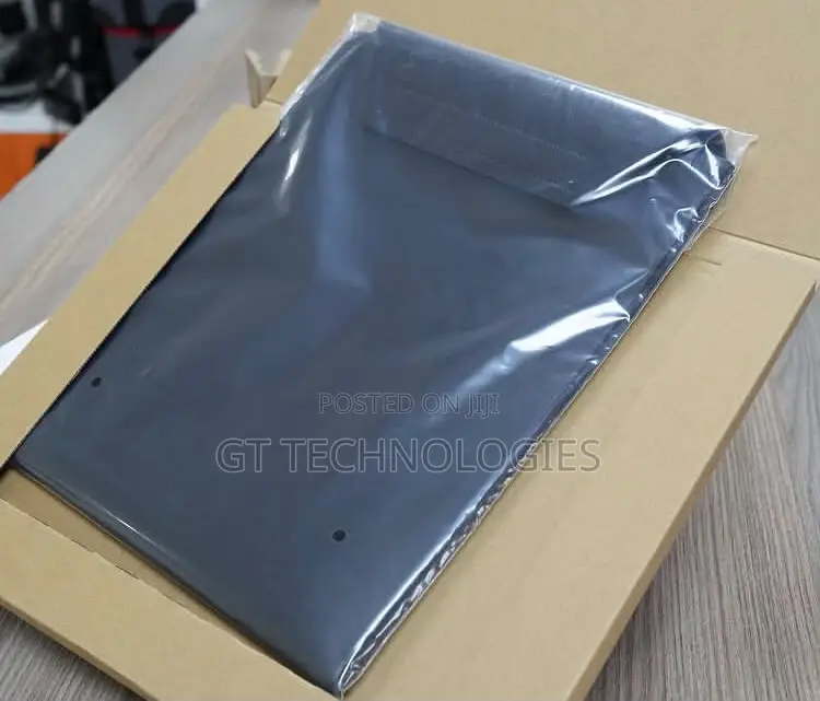 New Laptop HP Spectre X360 16GB Intel Core i7 SSD 512GB