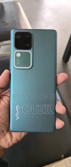 Vivo V30 5G 256 GB Green