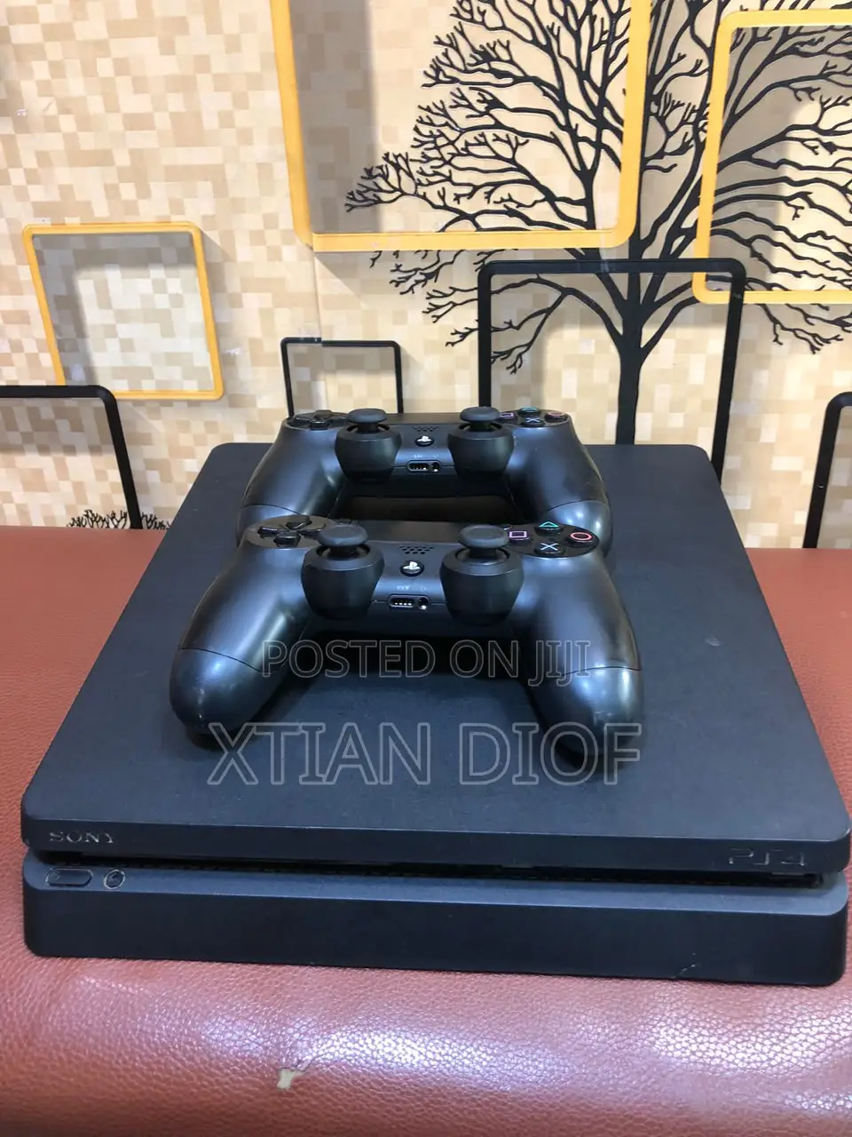 Play Station 4