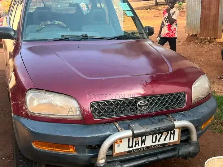 Toyota RAV4 Cabriolet 1998 Red