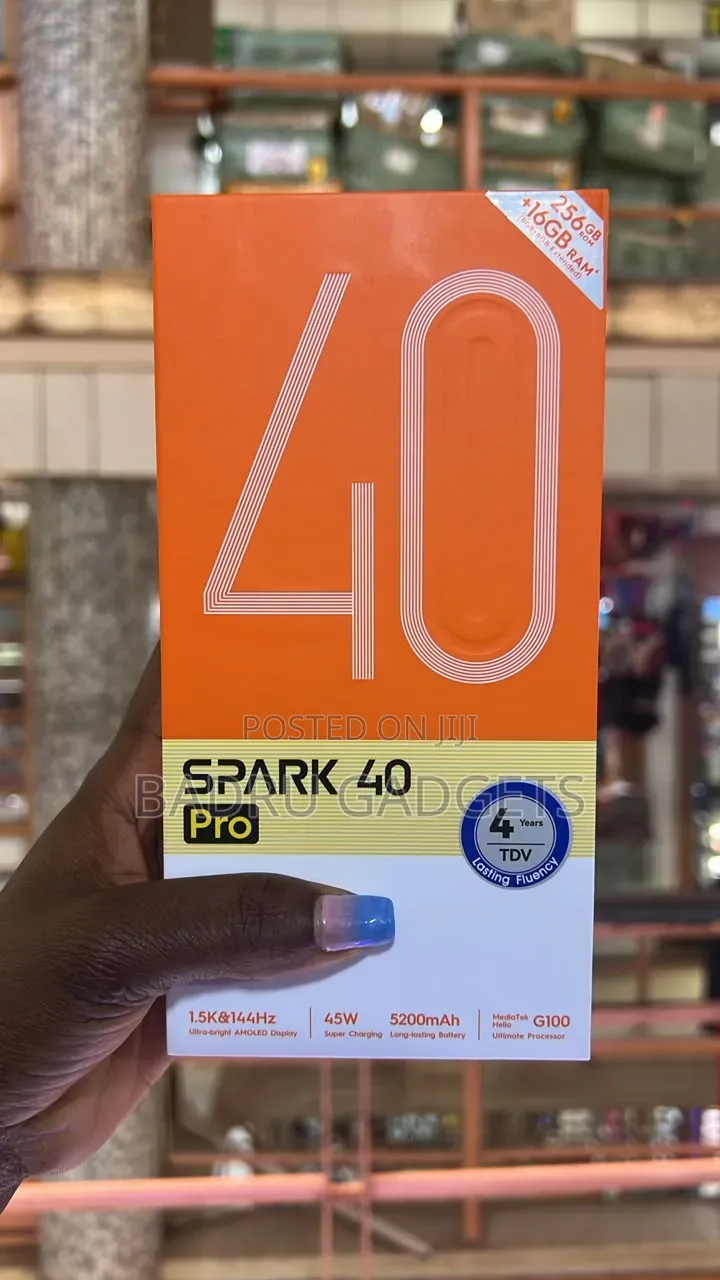 New Tecno Spark 40 Pro 256 GB Gold