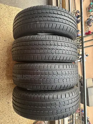 235/65r17 Highway Terrain Foreign Used Tires Good Condition