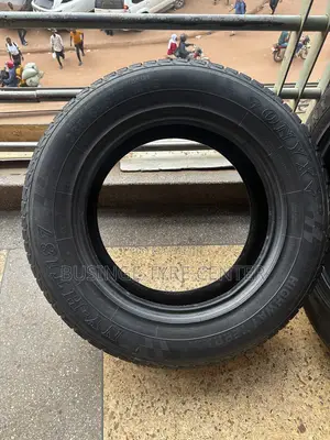 235/65r17 Highway Terrain Foreign Used Tires Good Condition