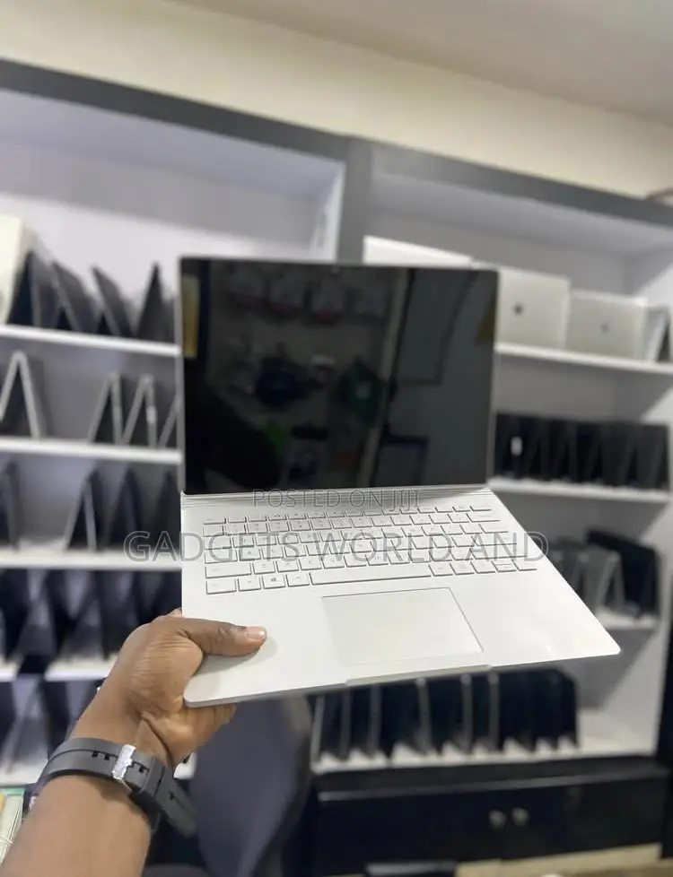 Laptop Microsoft Surface Book 16GB Intel Core i7 SSD 512GB