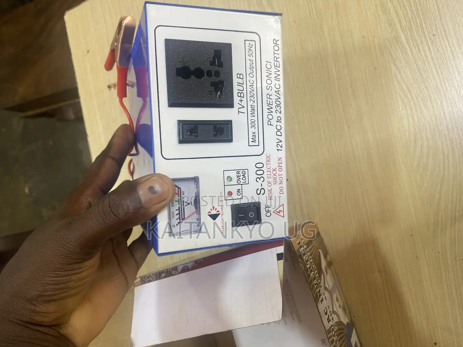 DC to AC Inverter