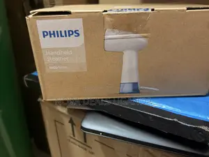 Philips HandHeld Steamer 1000 Series - 900W, 85 Ml Water Tank