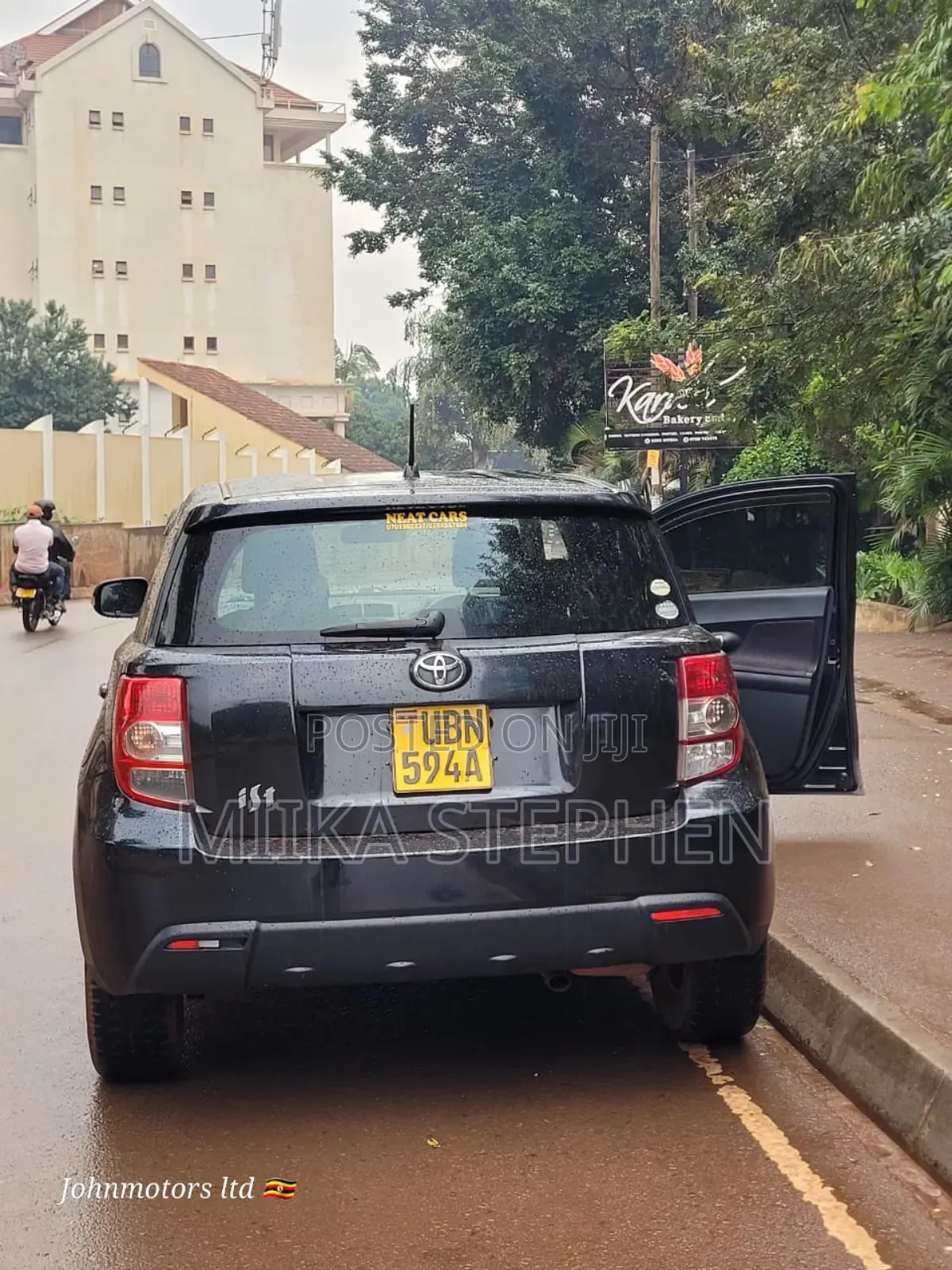 Toyota IST 2010 Black