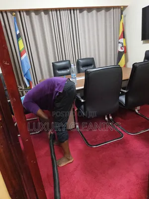 Office Carpets Cleaning and Drying Instantly