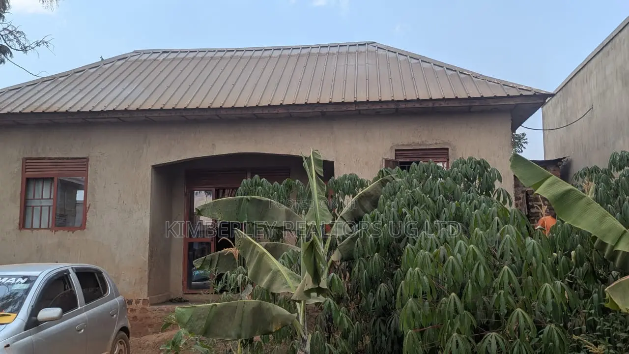 2bdrm House in Kira for sale