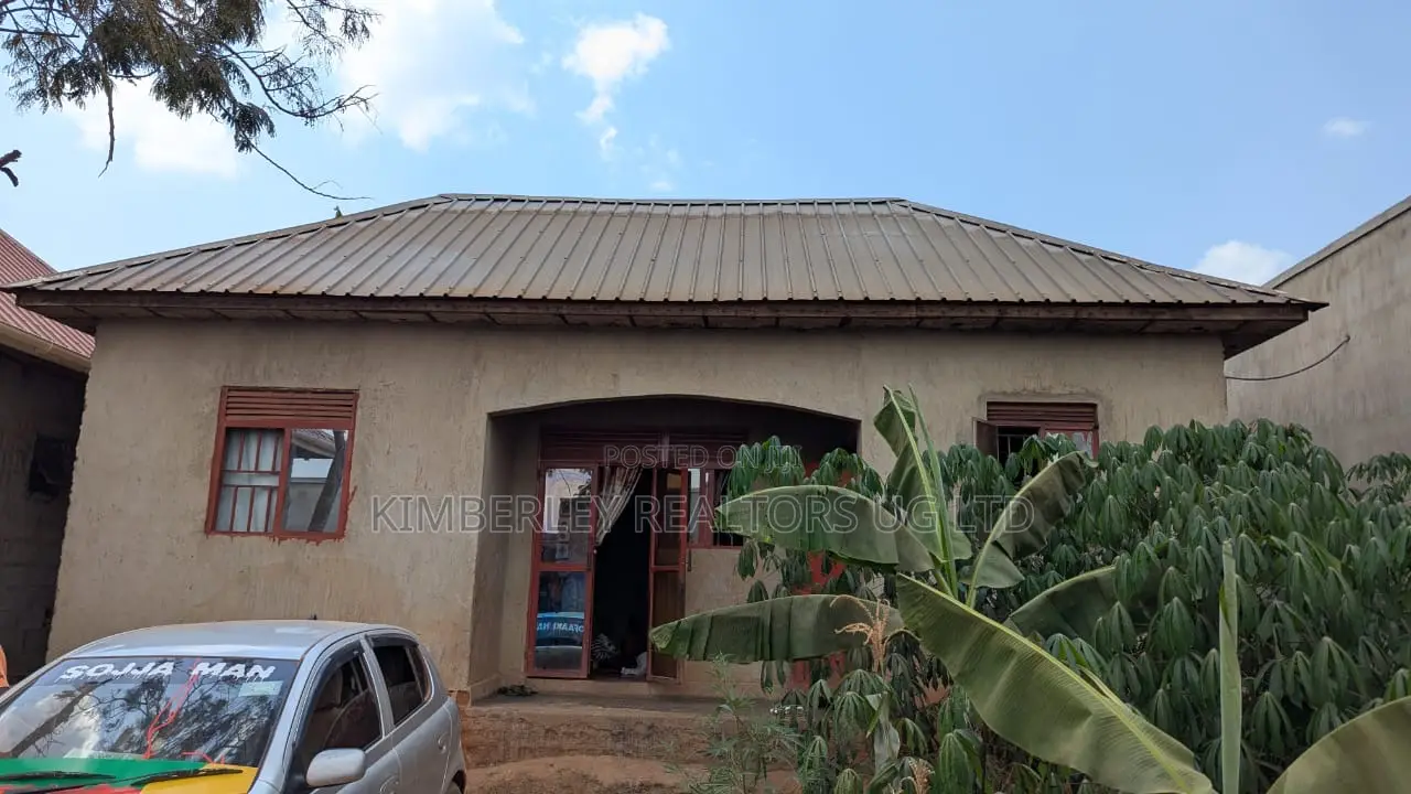 2bdrm House in Kira for sale