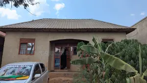2bdrm House in Kira for sale