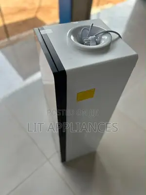 Midea Water Dispenser Two Taps, Hot and Cold With 1year Warranty