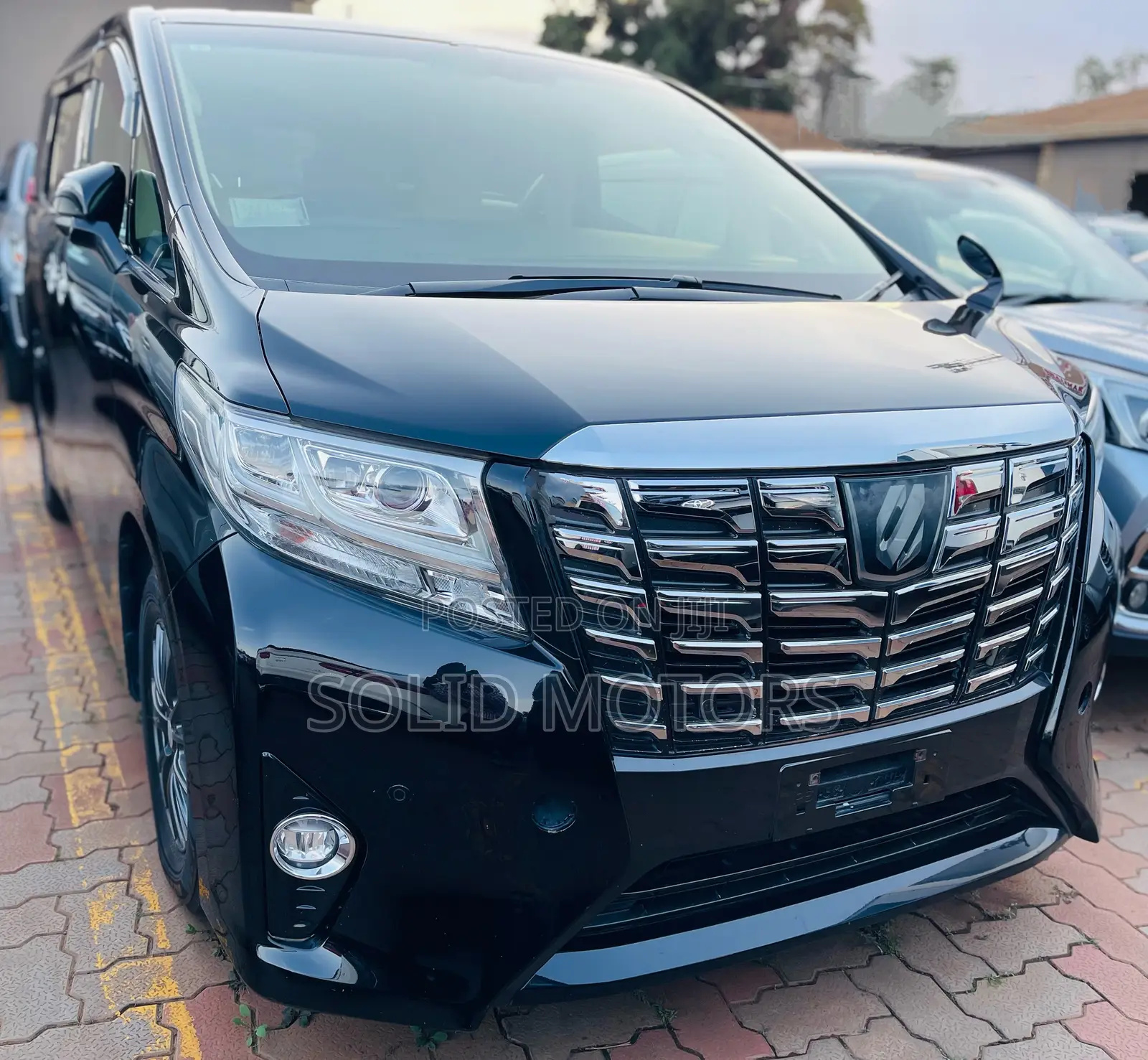Toyota Alphard 2.5 Petrol AWD 2017 Black