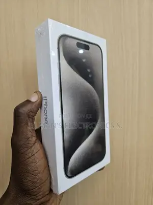 New Apple iPhone 15 Pro Max 256 GB Silver