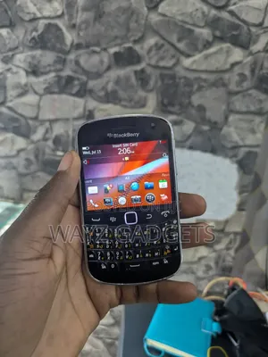 BlackBerry Bold Touch 9900 8 GB Black