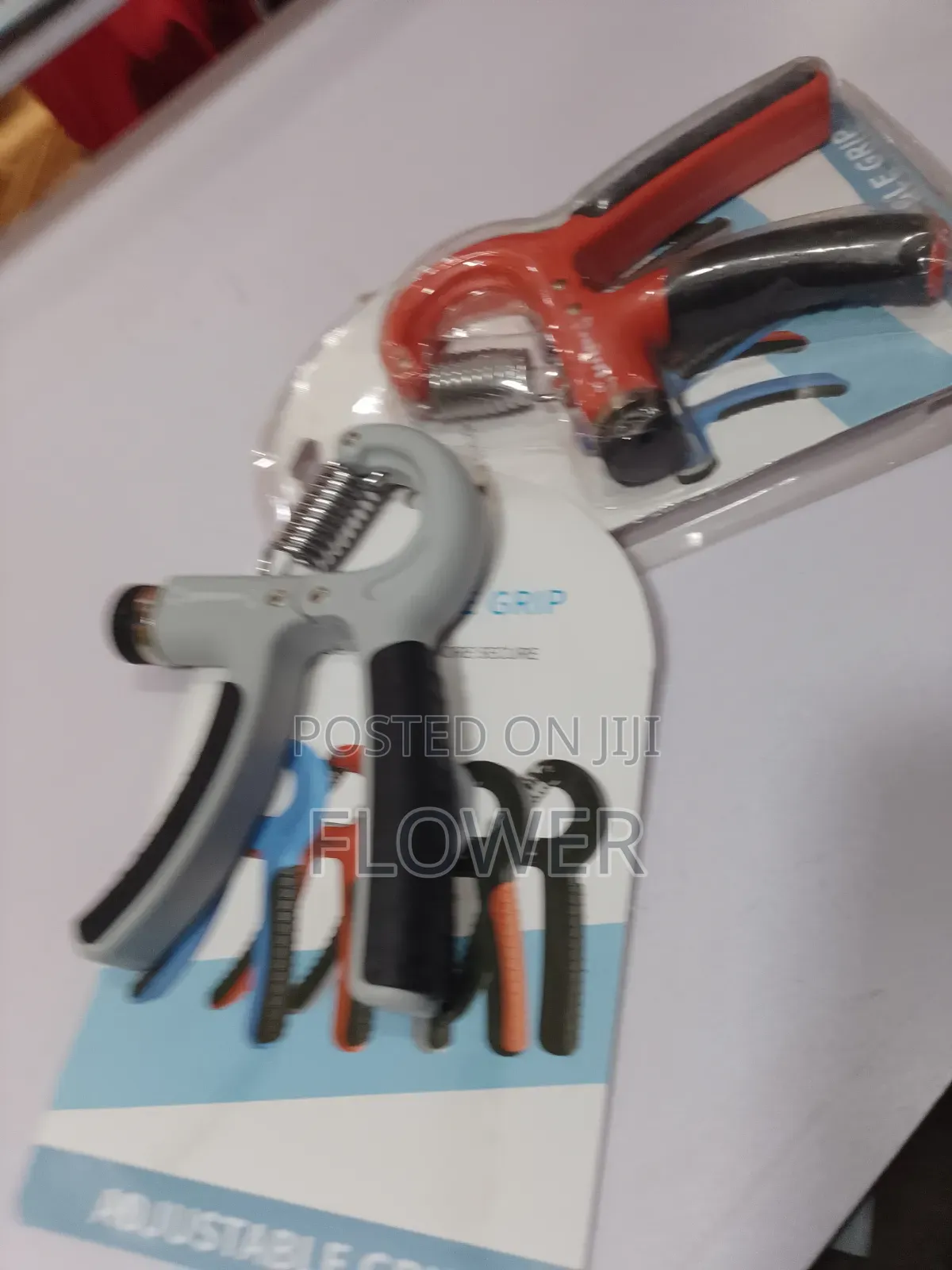 Adjustable Hand Grip