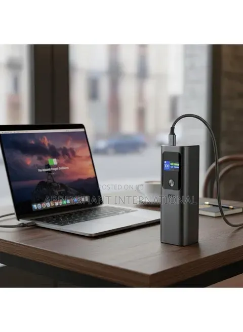 Laptop Power Bank Mycandy Laptop Powerbank 27,000mAh Capacity.