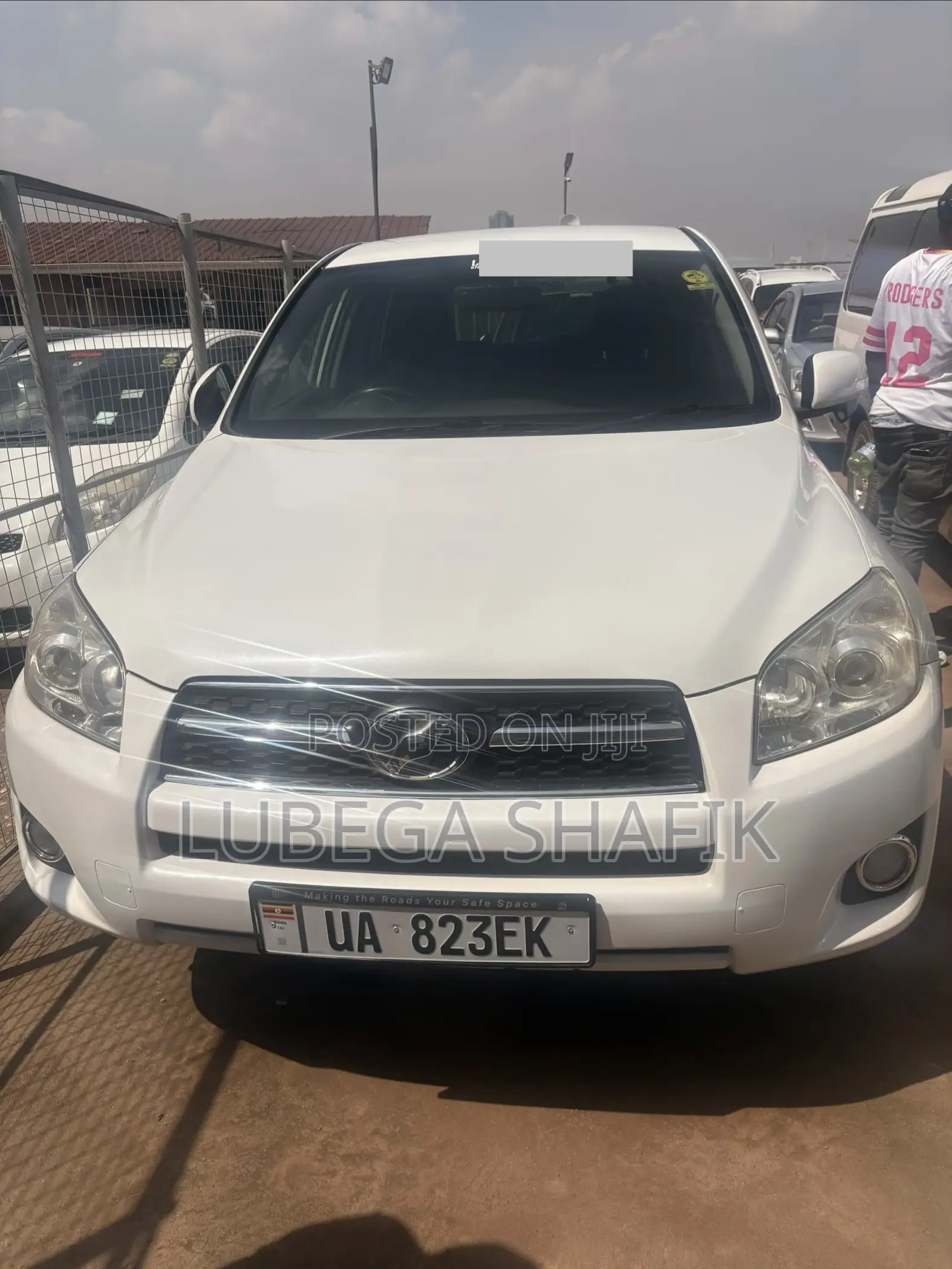 Toyota RAV4 2010 White