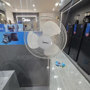 Midea Wall Fan With a Remote