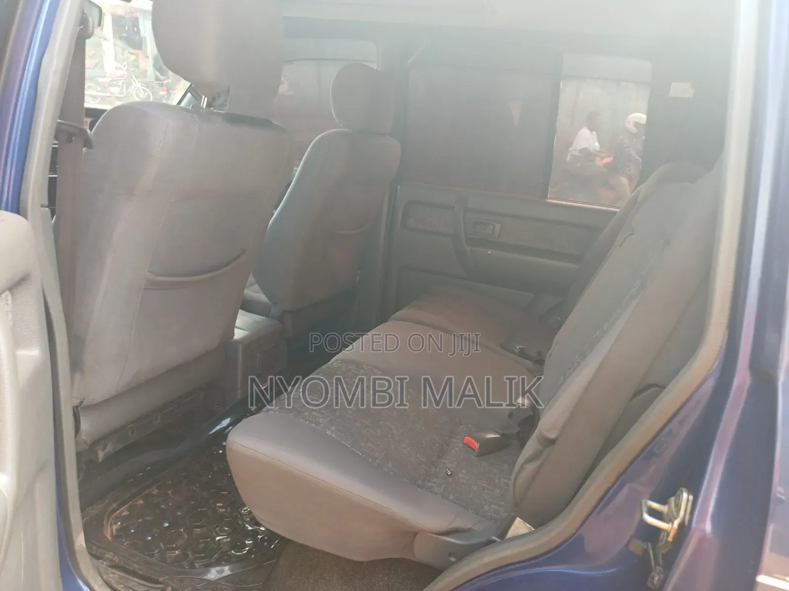 Isuzu Trooper 2002 Blue