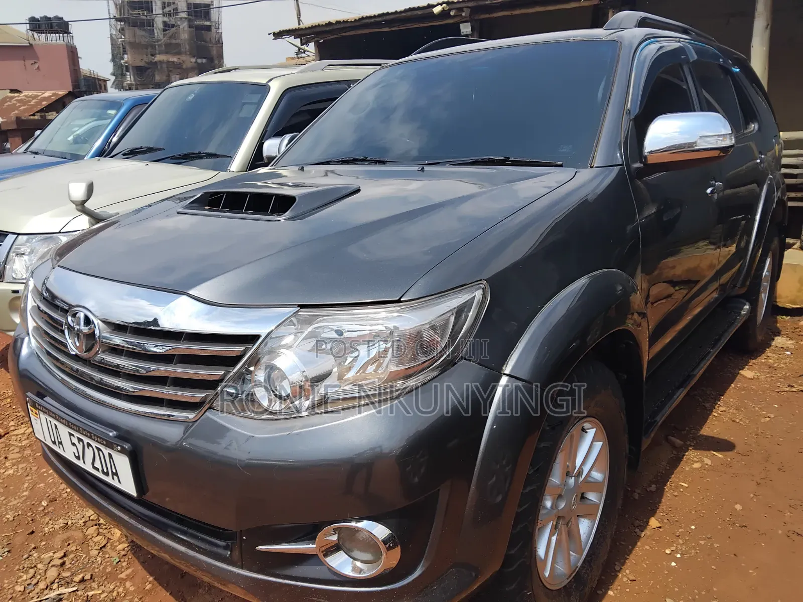 Toyota Fortuner 2010 Gray