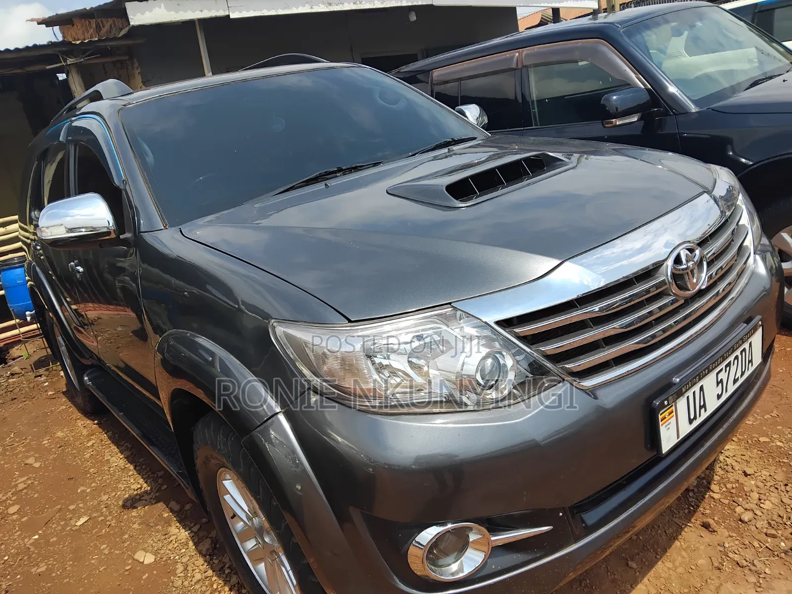 Toyota Fortuner 2010 Gray