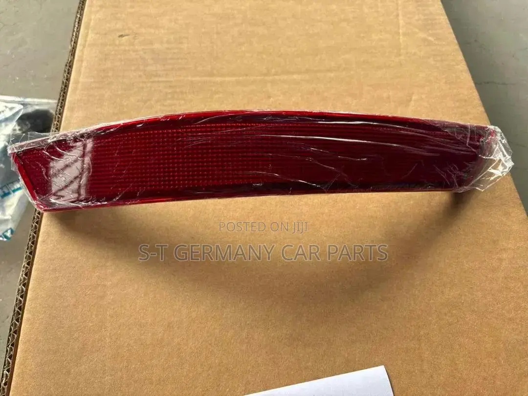 Behind Reflectors and Lights for Mercedes Benz Ml350 2005-2010