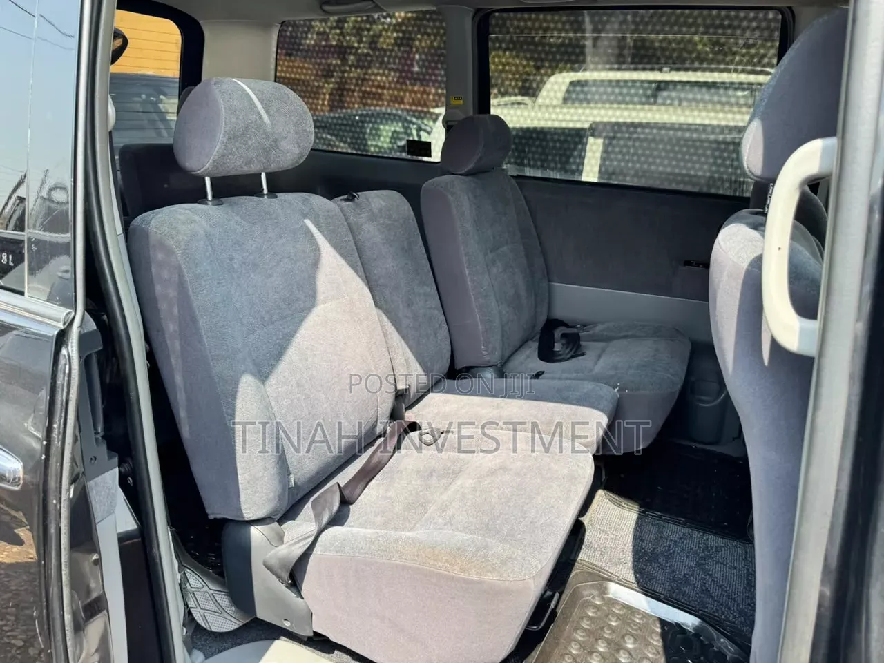 Toyota Noah 2006 Black