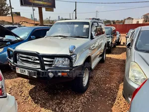 Toyota Land Cruiser Prado 2005 Silver