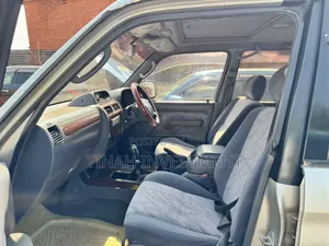 Toyota Land Cruiser Prado 2005 Silver